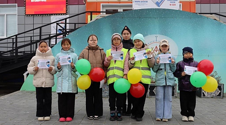 Распространение афиш и буклетов «Памятка юного пешехода»
